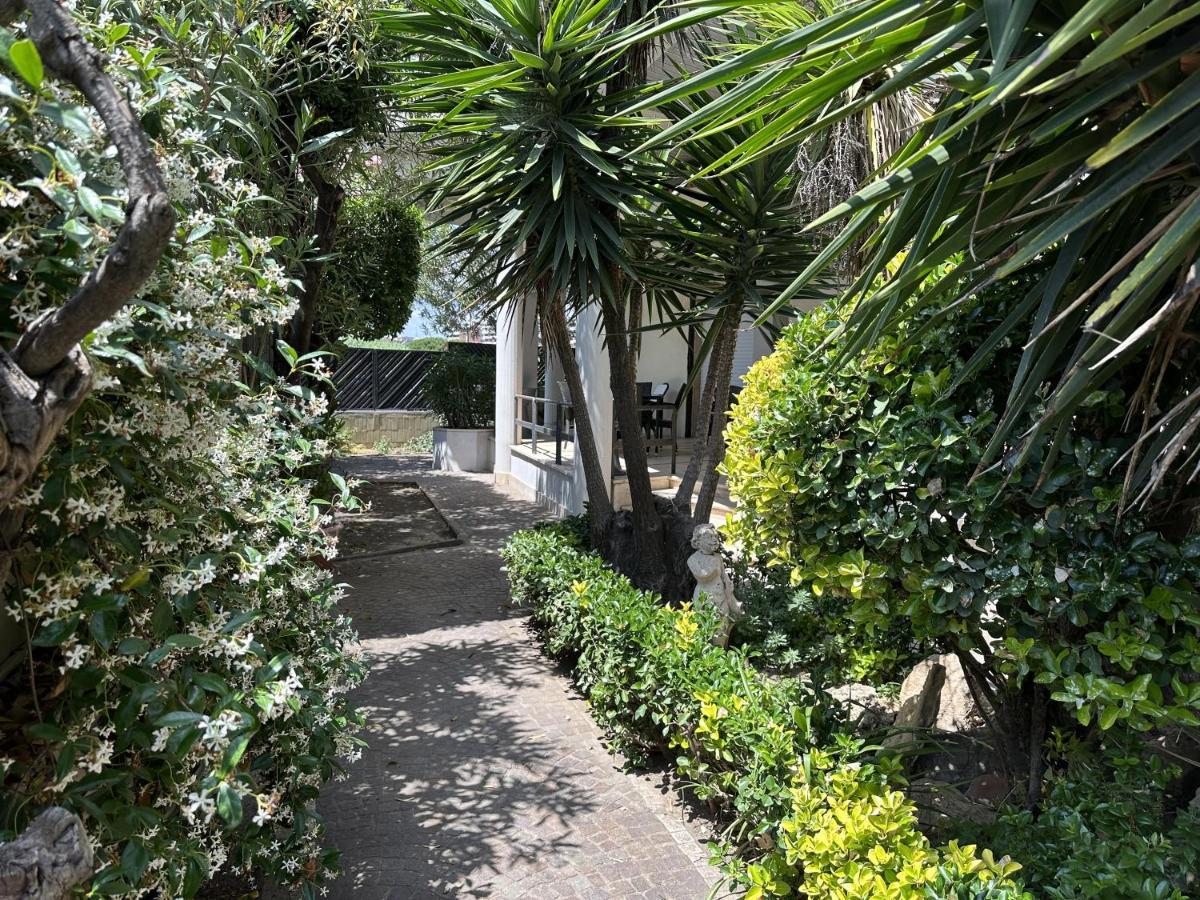 Comforthouse Lavilla Ladispoli Dış mekan fotoğraf